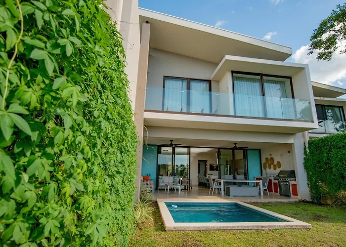 Private Pool Townhouse With Partial Ocean View - Aromo - Reserva Conchal Сasa de vacaciones Playa Conchal