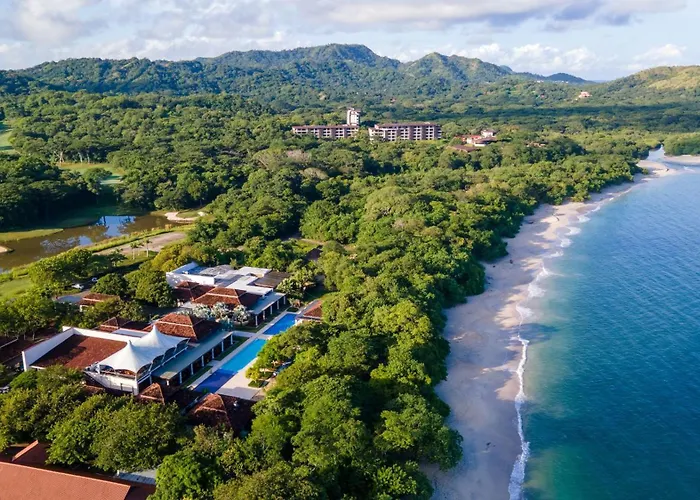 Private Pool Townhouse With Partial Ocean View - Aromo - Reserva Conchal Сasa de vacaciones